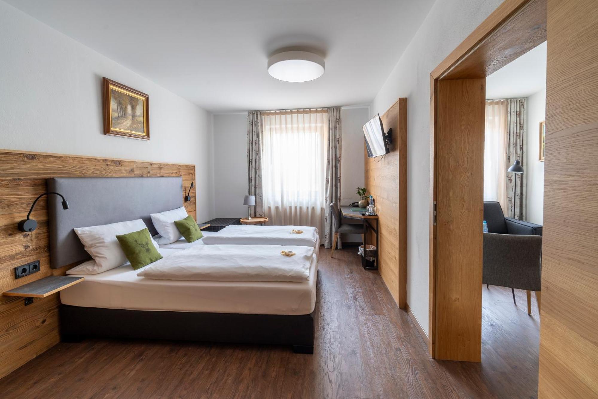 Hotel Zum Ehem. Koenigl. Bayr. Forsthaus Waldsassen Dış mekan fotoğraf